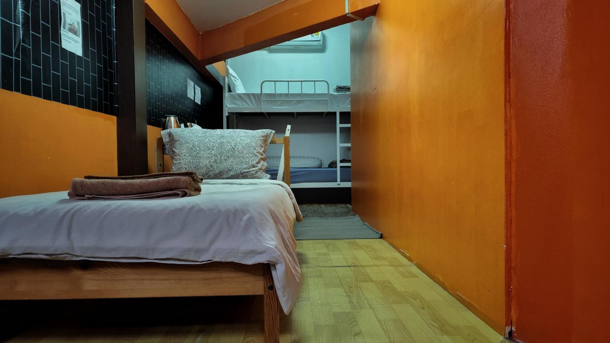 Doodle Lodge Bangkok Esterno foto